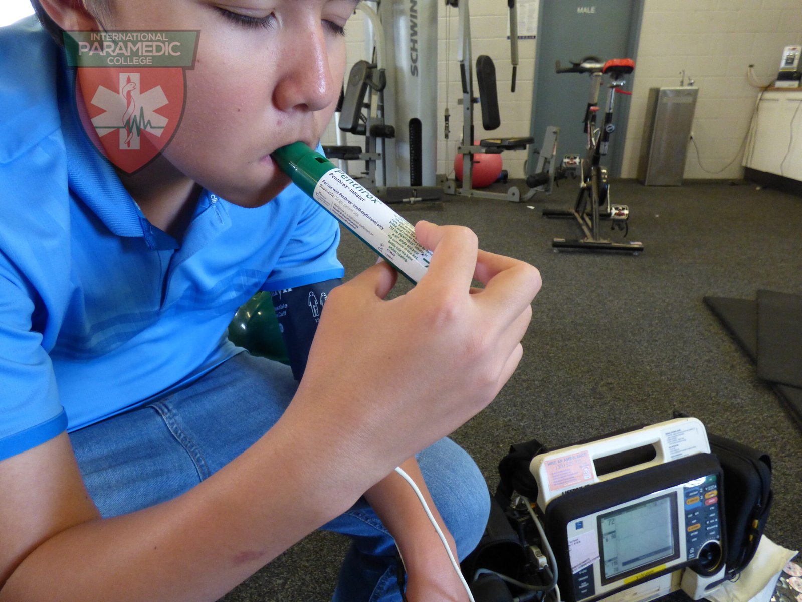 How to become a paramedic