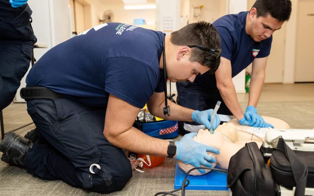 Steps to Become a Paramedic